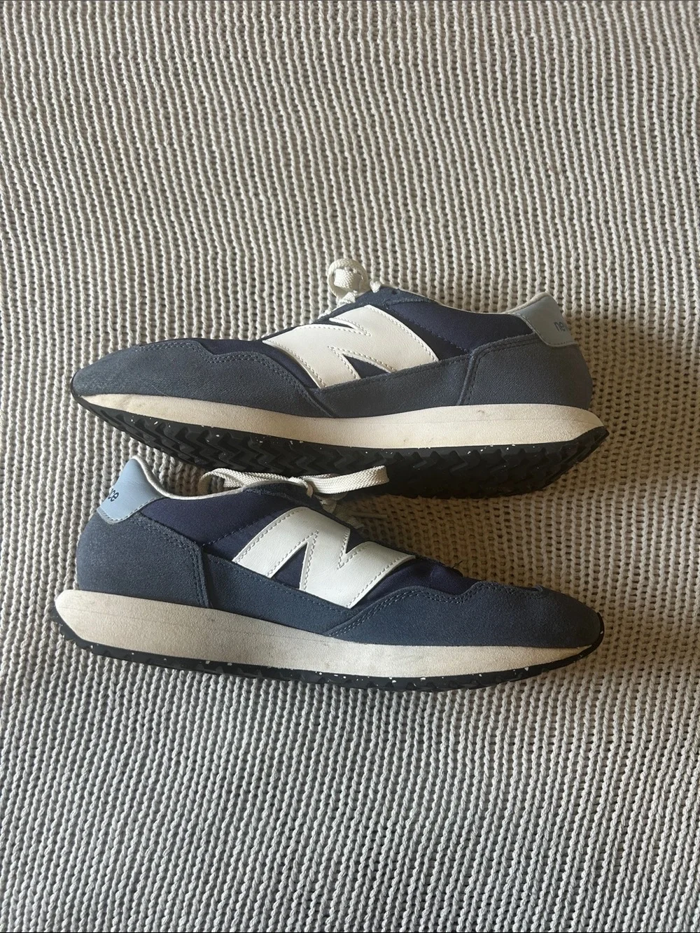 New Balance Navy, White & Gray Retro Runner Sneakers - Style 237
